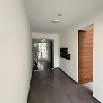 アパート Glabur - Nicosia's Finest 2 Bedroom